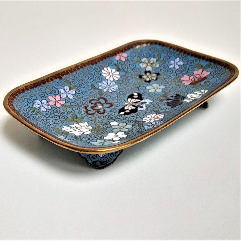 Front left view - Japanese shippo cloisonne turquoise enamel bracket footed small rectangular dish decorated with butterfly & flowers - Antique Meiji period circa 1900
