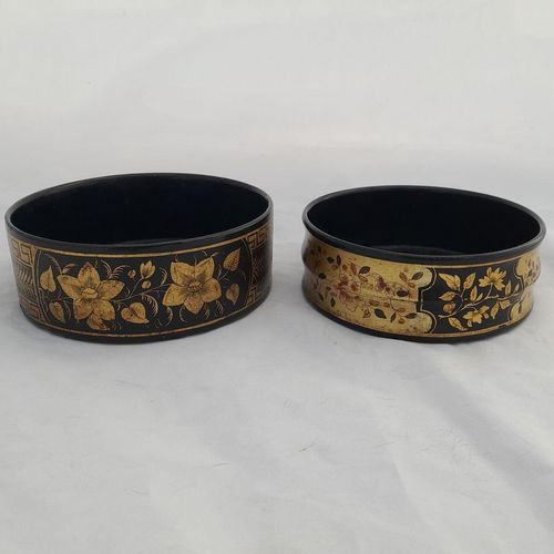 This stand and a similar smaller one