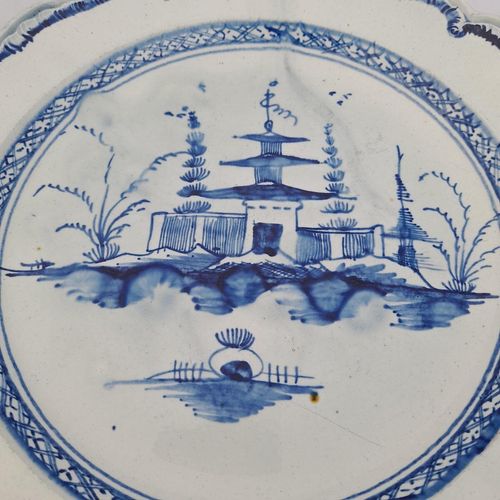 Detail of the central pagoda and fence pattern