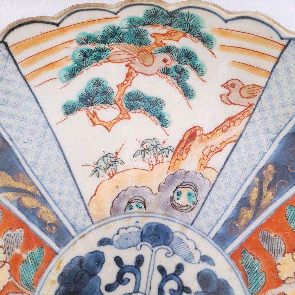 Birds cartouche 1 detail
