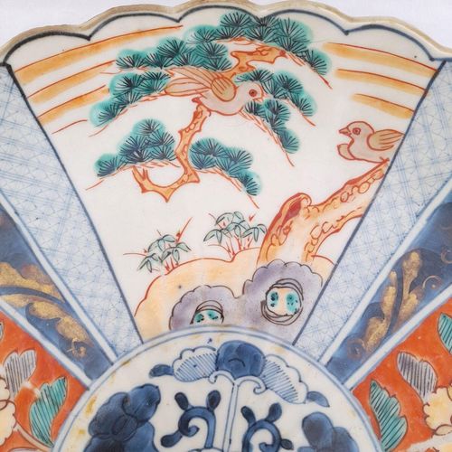 Birds cartouche 1 detail