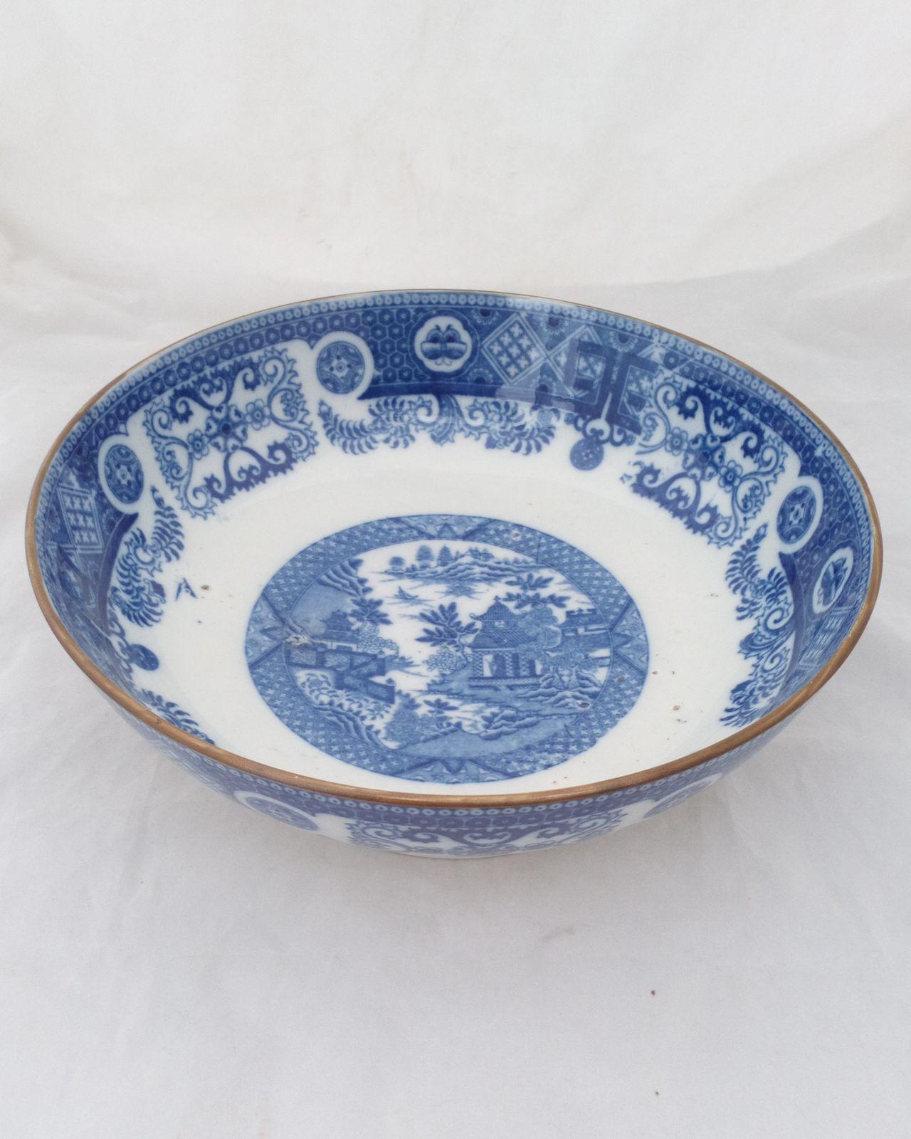 Antique Cambrian Pottery Blue & White Transfer Printed Pearlware Bowl decorated with the Bridgeless Chinoiserie or Hermit Pattern circa 1800