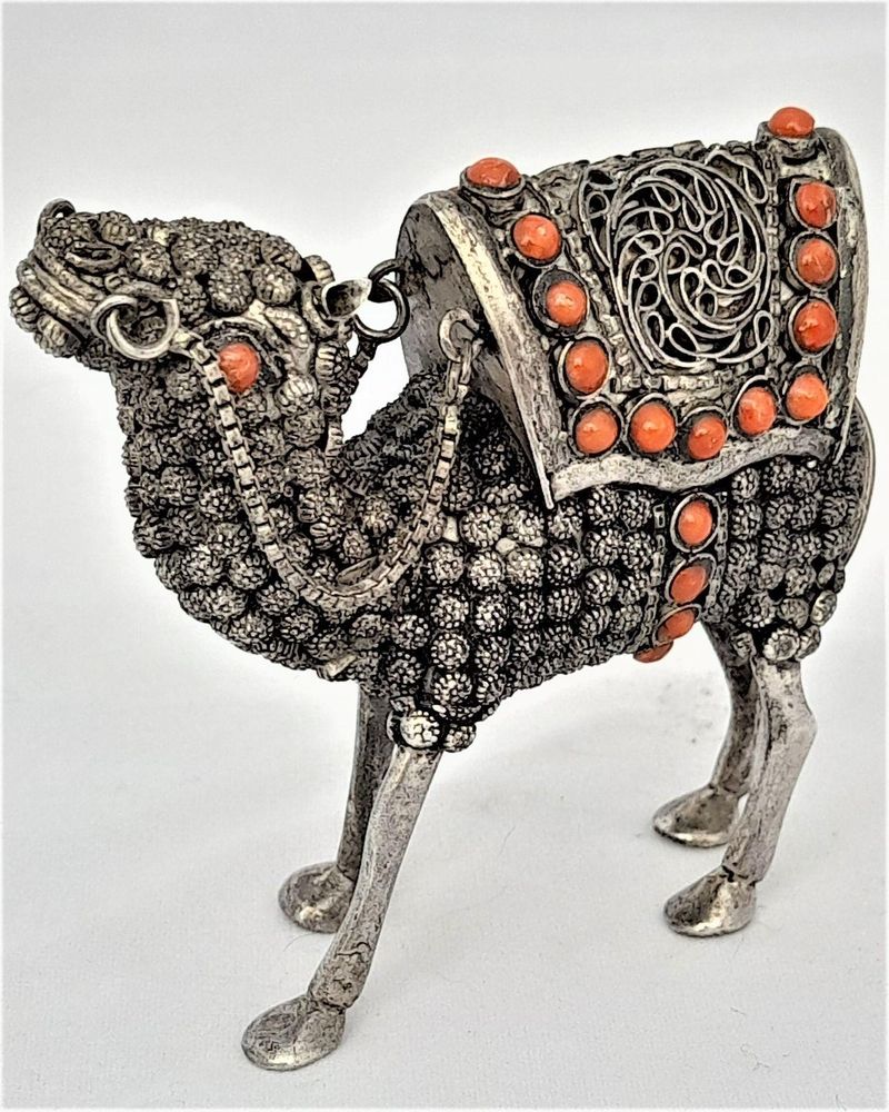 Vintage Sterling silver & coral dromedary camel ornament with mahawi possibly North Arabian - stamped 925 - 7 cm high 8 cm long weight 90 grammes