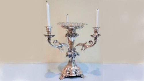 Candlesticks- centrepieces and decorative tableware click to view