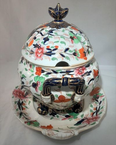 Large Chamberlain Worcester Porcelain Bone China Lidded Soup Tureen & Stand Imari Japan pattern ca 1825 - female mask head handle terminals 41cm L 6pt