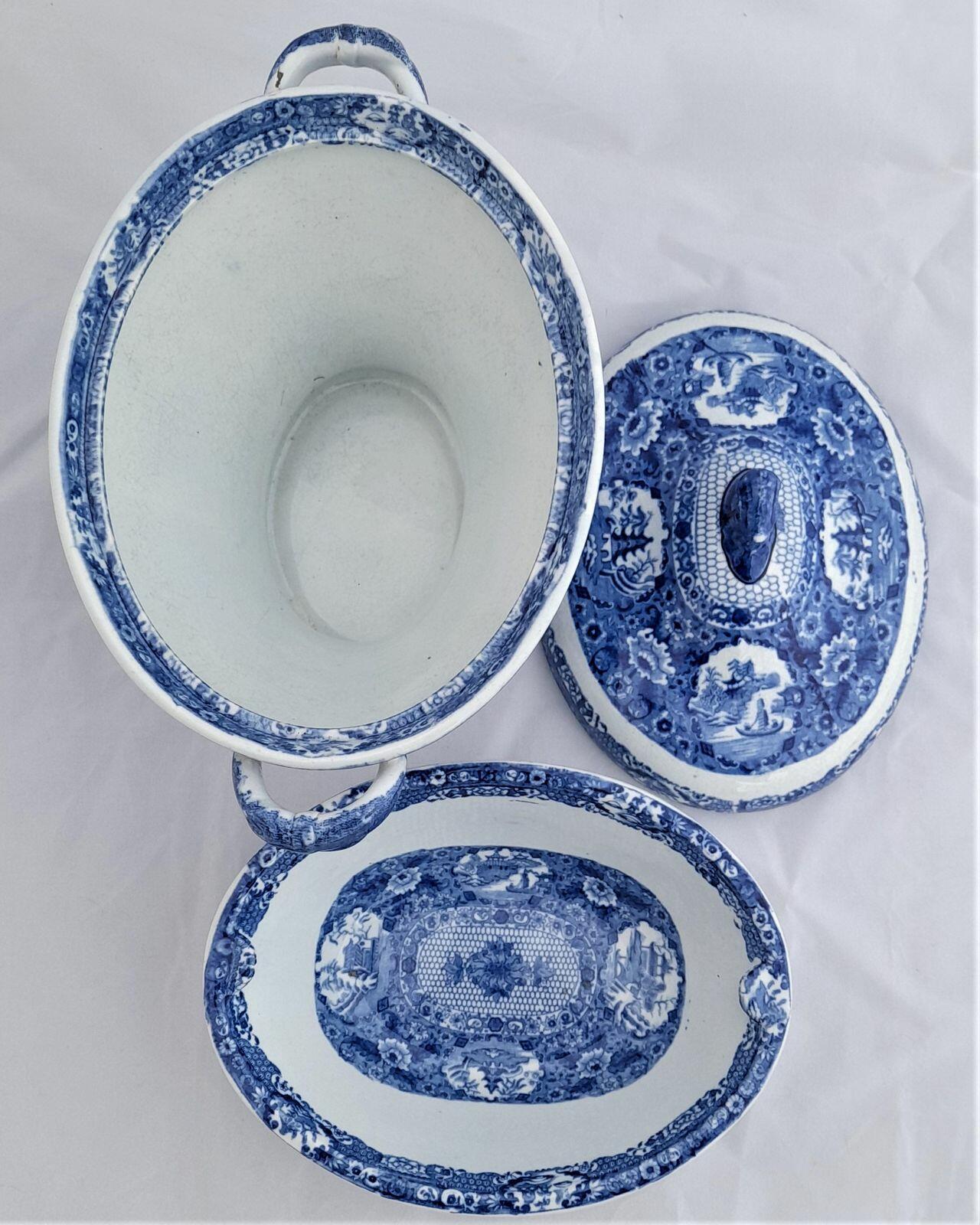 Herculaneum Pottery Blue & White Pearlware Warming Tureen Net Pattern