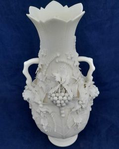 Victorian Parian vase decorated with applied grapevines & tendrils baluster shaped serrated flared rim Samuel Alcock antique ca 1850 25.4cm H 0.64 kg