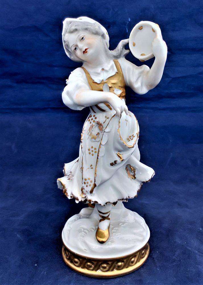 Aelteste Volkstedt Rudolstadt Porcelain Tambourine Girl Figurine V20777