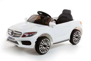 12V White C Class Ride On Car