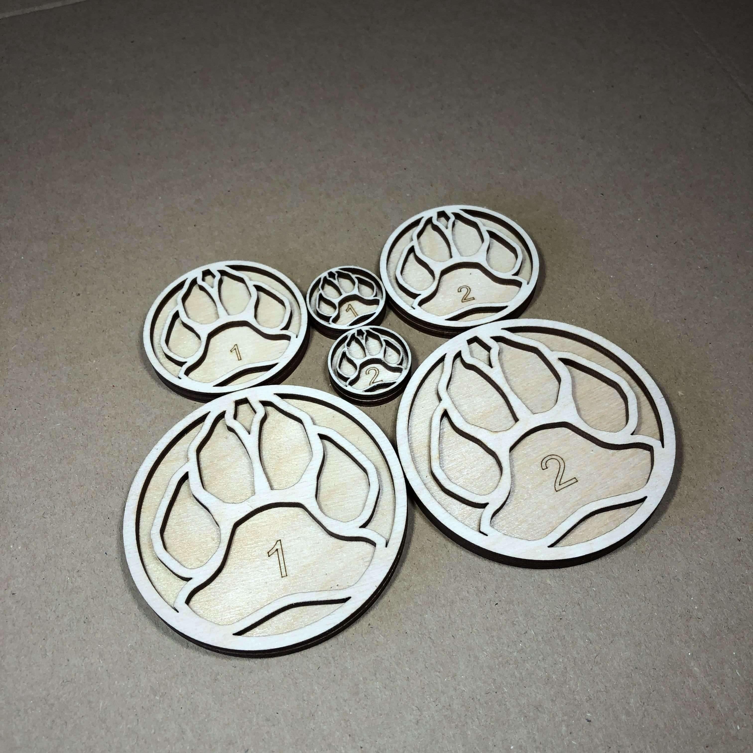 Red Berry Crafts Ltd:Wild shape numbered tabletop gaming tokens - 6 piece set