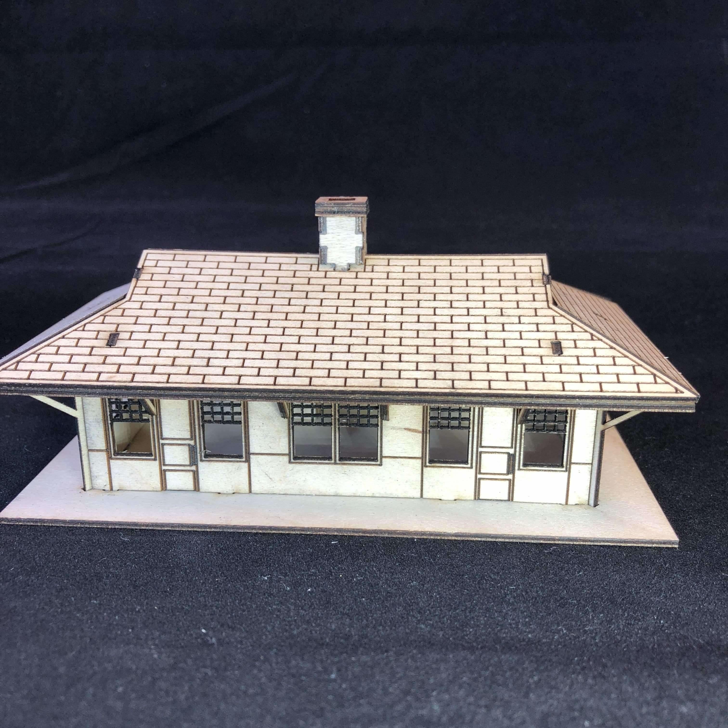 Red Berry Crafts Ltd:Train Station Depot HO/OO Scale Model