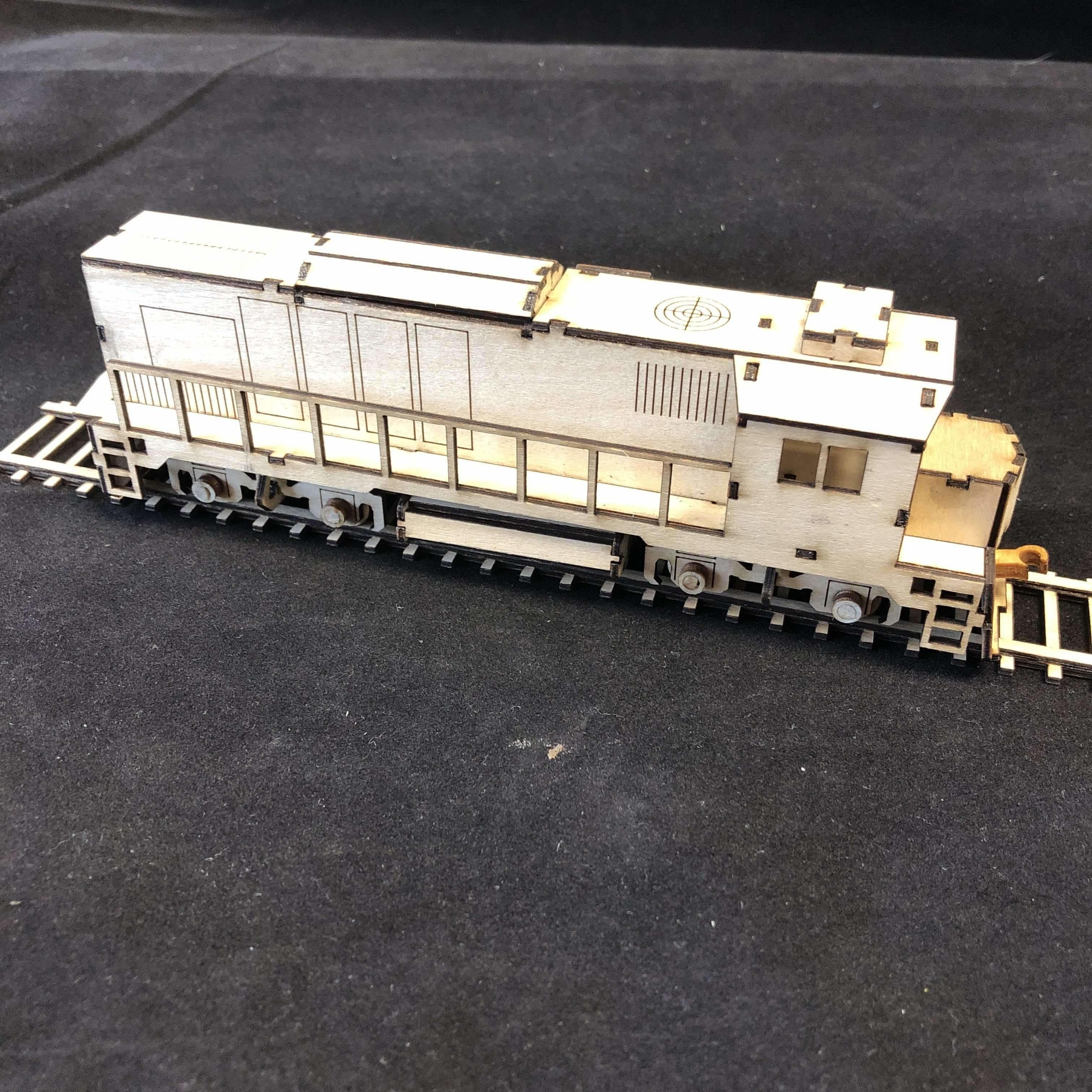 Red Berry Crafts Ltd:Diesel Train 3D Model Kit