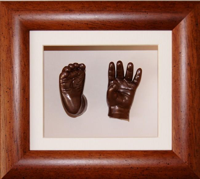 Baby Casting Kit 6x5" Dark wood Frame Bronze paint