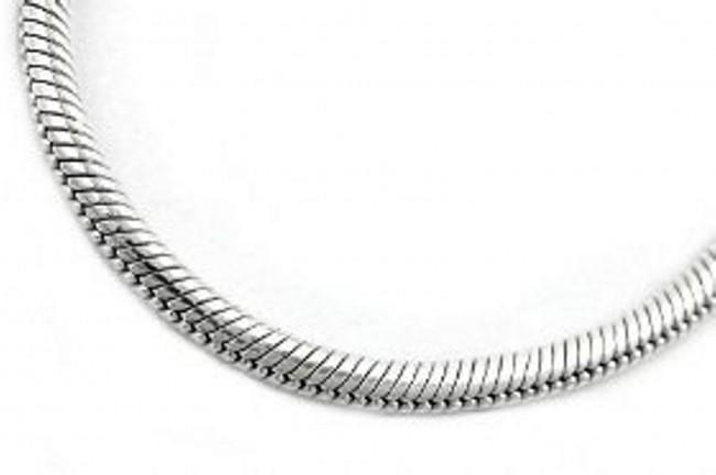 Choose a 16", 18", 20" or 22" sterling silver chain