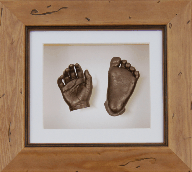 3D Baby Casting Kit Rustic Wooden Frame Bronze Hand Foot Casts