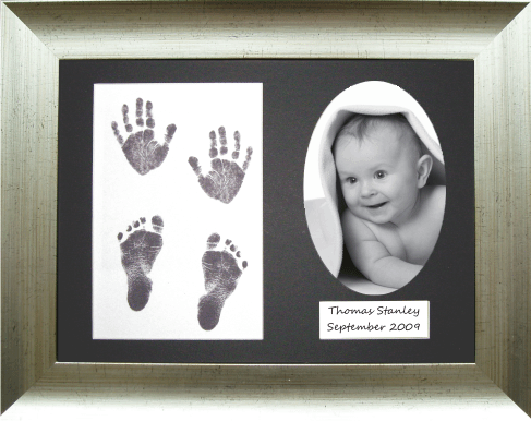Baby Handprint Footprint Kit / Inkless wipe / Antique Silver Frame