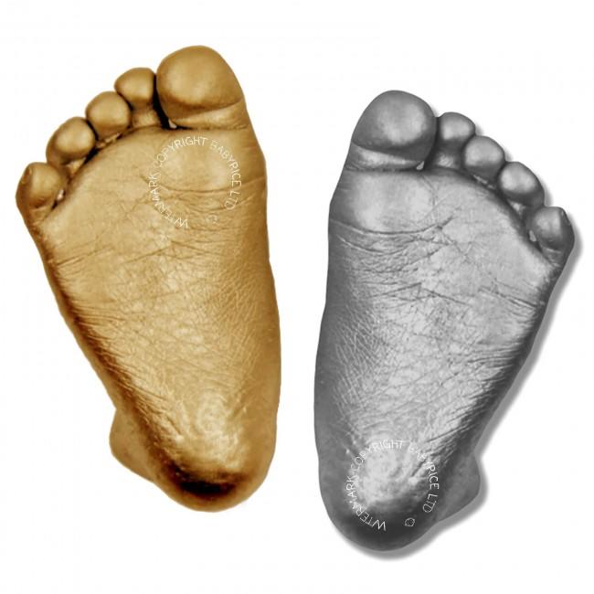 Baby feet casts painted gold