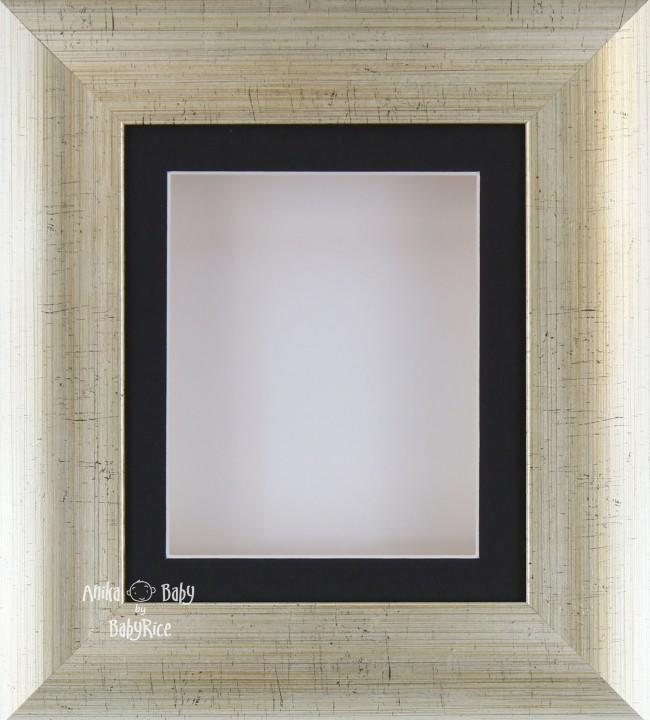 Display Frame in Portrait or Landscape Layout