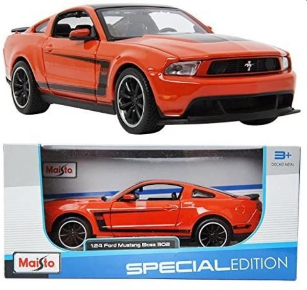 Ford Mustang Boss 302 in orange, 1:24 scale model from Maisto, MAi31269O
