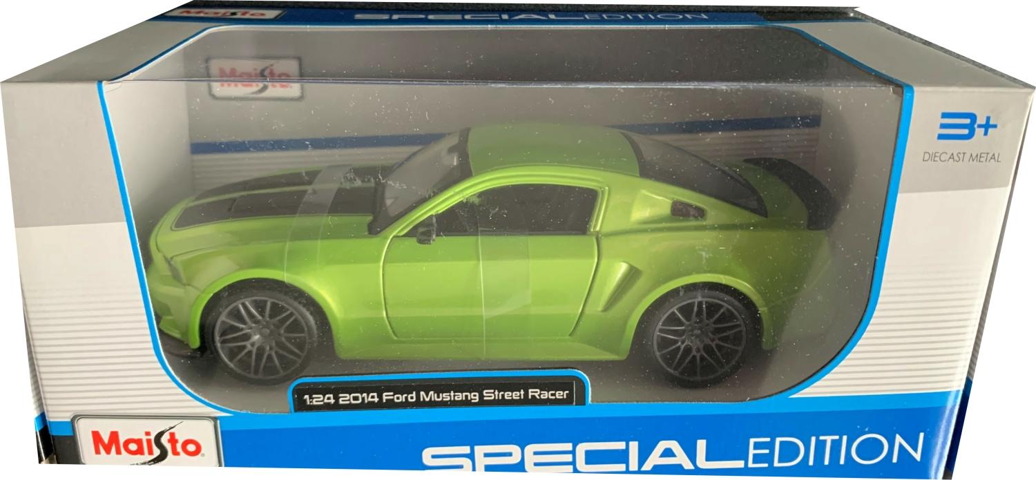 Ford Mustang Street Racer 2014 in metallic green 1:24 scale model from Maisto