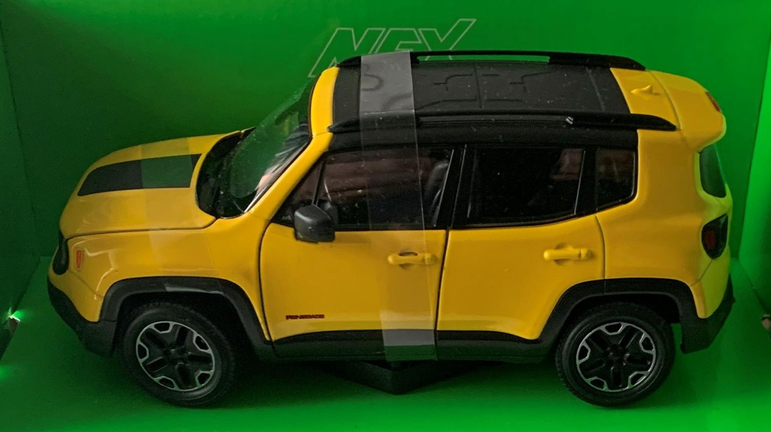 Jeep Renegade Trailhawk in yellow 1:24 scale model from Welly