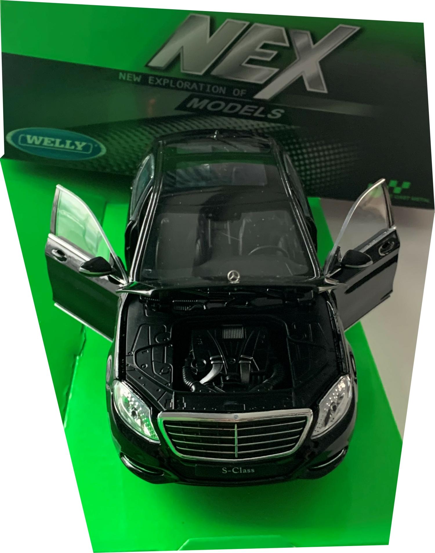 Mercedes Benz S Class 2013 in black 1:24 scale diecast model from Welly