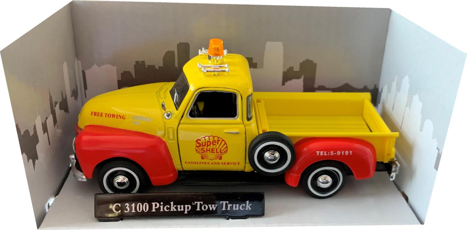 Chevrolet C1300 Breakdown Tow Truck in yellow / red 1:43 scale model from Cararama