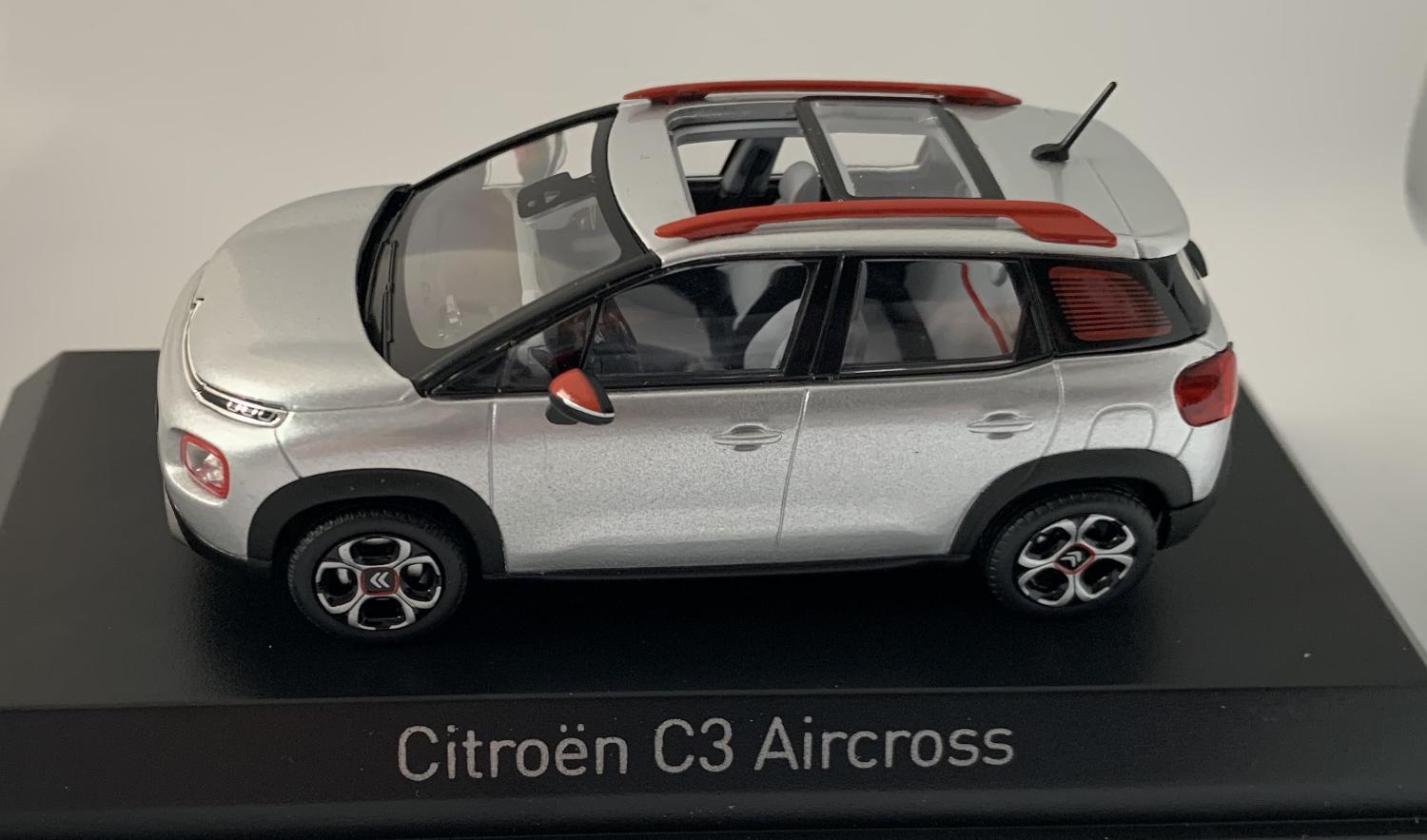 Citroen C3 Aircross 2017 in cosmic silver 1:43 scale model from Norev