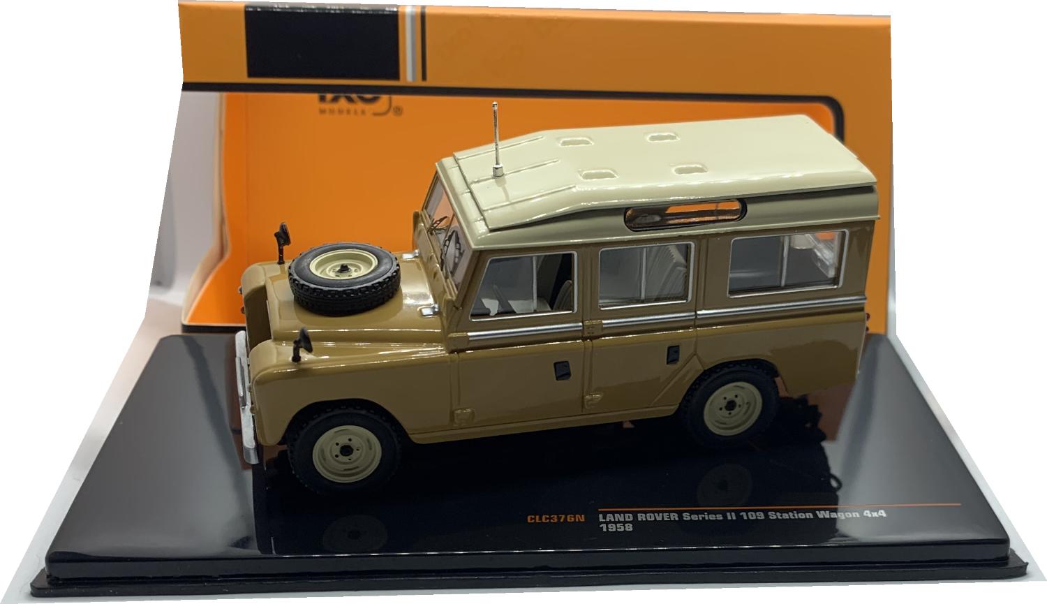 Land Rover Series ate Series 2A/3 109 Station Wagon 4x4 1958 in beige 1:43 scale model from IXO