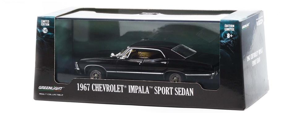 A good reproduction of the Chevrolet Impala Sport Sedan with detail throughout, all authentically recreated.  Model is presented on a removable plinth with a removable hard plastic cover.  The car is approx. 12.5 cm long and the presentation box is 18 cm long