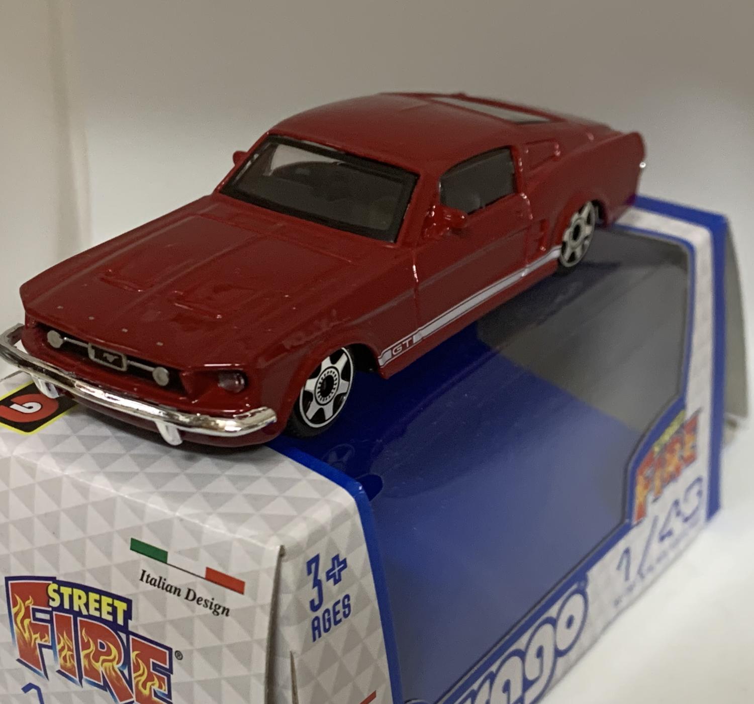 Ford Mustang GT 1964 in red 1:43 scale model from Bburago, streetfire