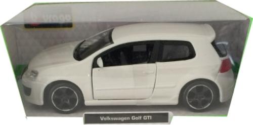VW Golf GTi mark 5 in white 1:32 scale from Bburago
