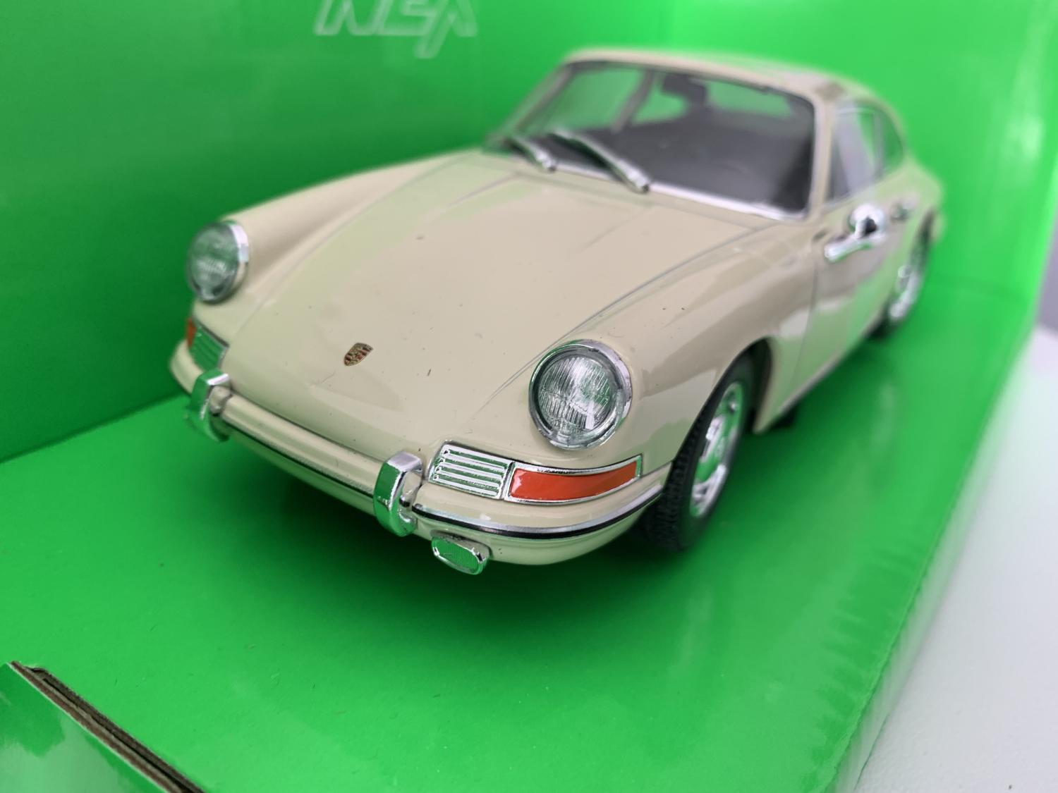 Porsche 911 1964 in beige 1:24 scale model from Welly