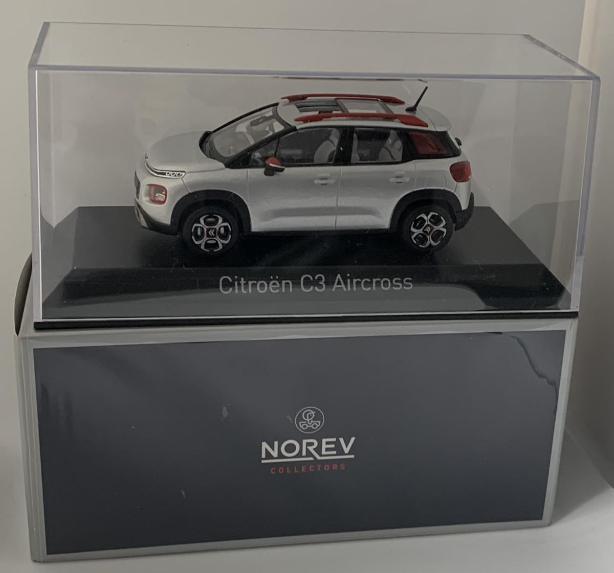 Citroen C3 Aircross 2017 in cosmic silver 1:43 scale model from Norev
