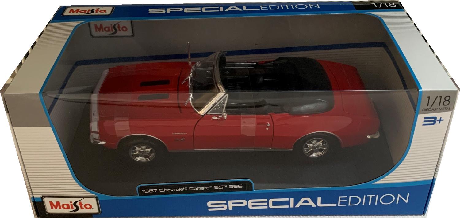 Chevrolet Camaro SS 396 1967 in red 1:18 scale model from Maisto