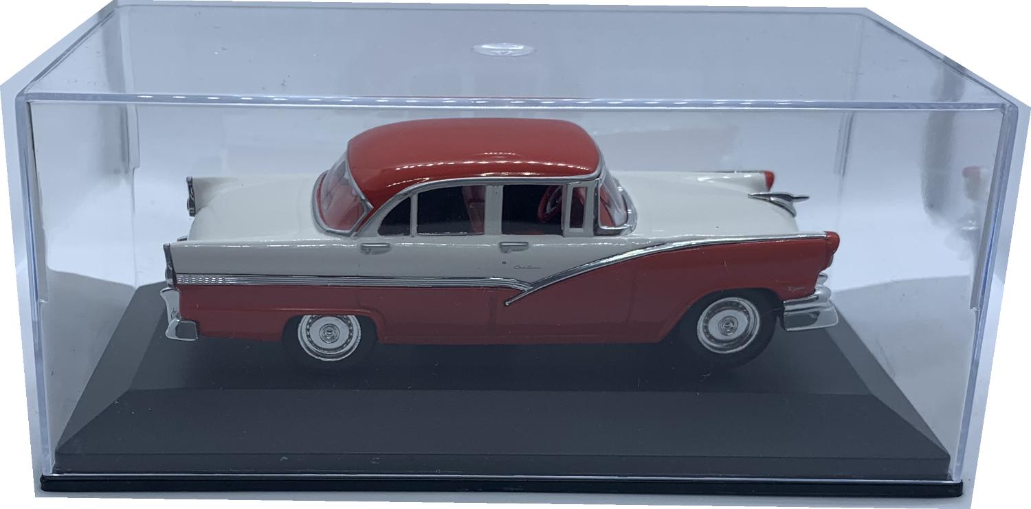 Ford Fairlane 1956 in red / white 1:43 scale diecast model car
