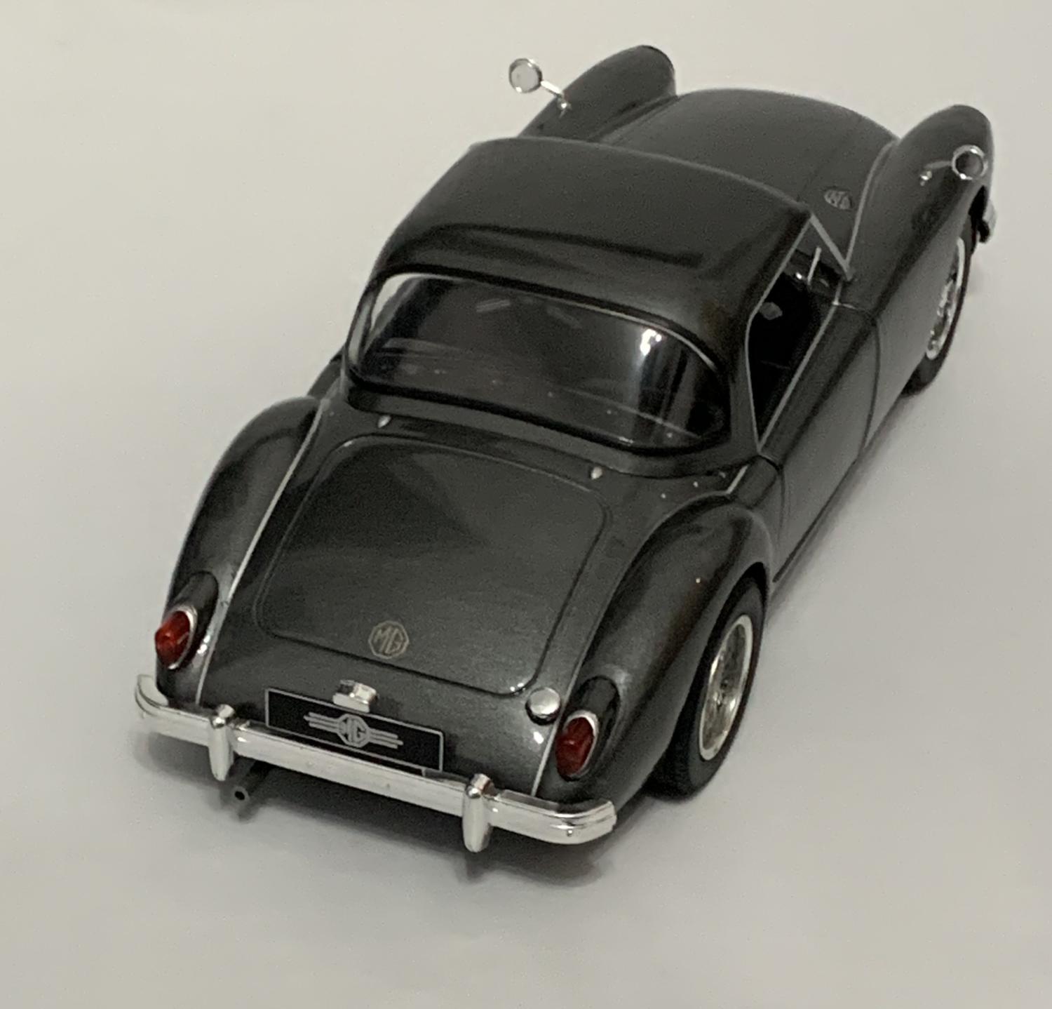 MGA mk1A 1500 1957 in metallic grey 1:18 scale model from Triple 9 Collection