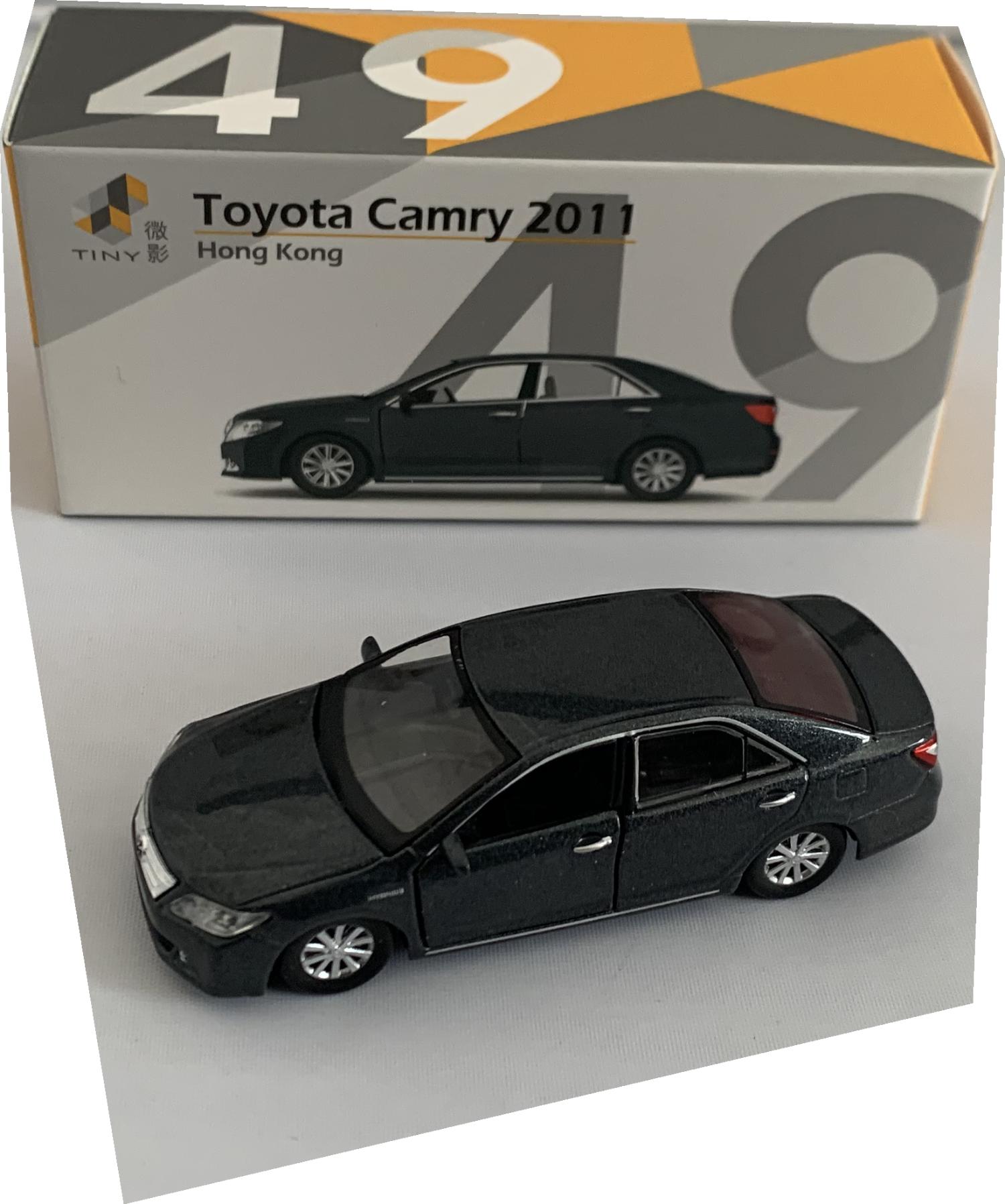 A good reproduction of the Toyota Camry with detail throughout, all authentically recreated.  The model is presented in a box, the car is approx. 6 cm long and the box is 10 cm long