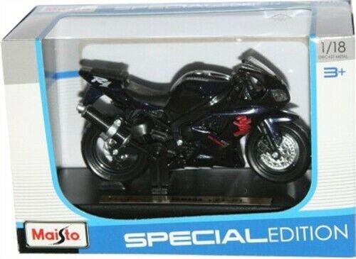 Yamaha YZF R1 1:18 scale motorbike model in deep blue from Maisto