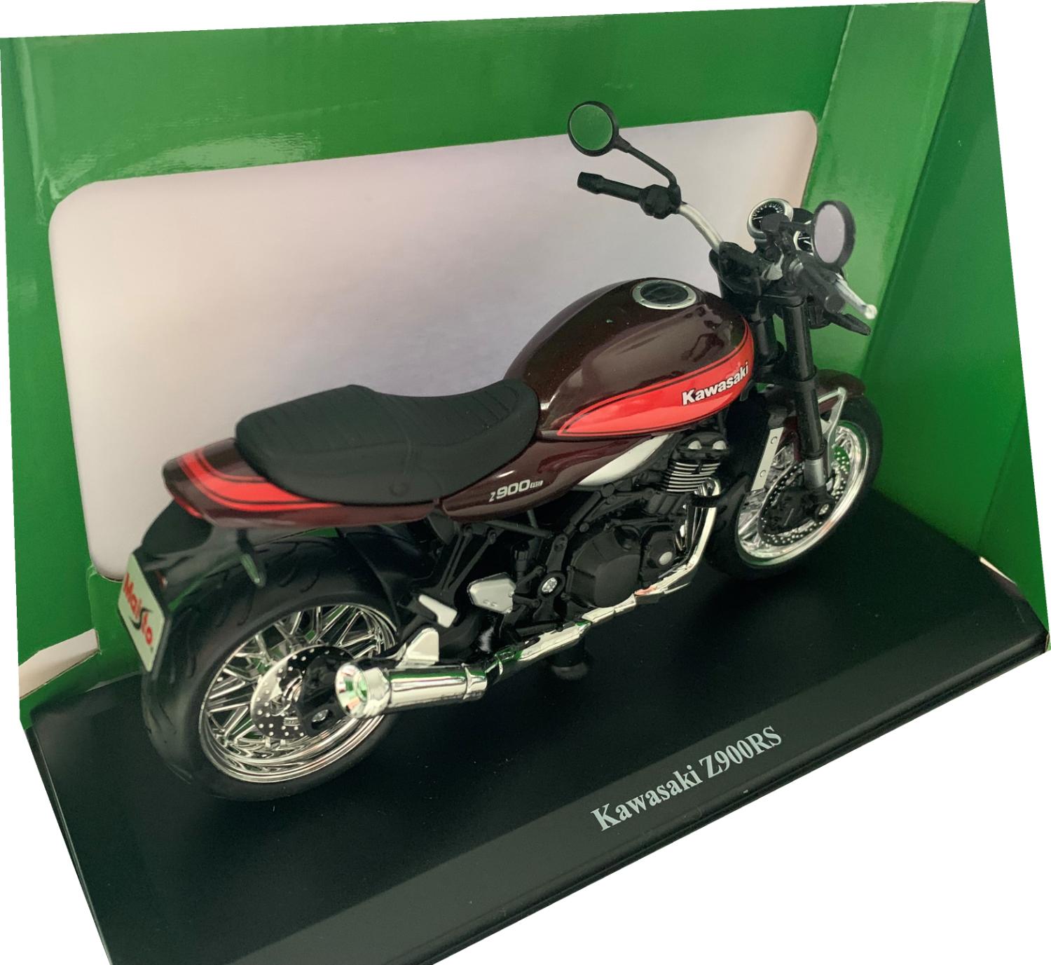 Kawasaki Z900RS in brown / red 1:12 scale model from Maisto,  mounted on  a plinth, presented in a green Kawasaki themed box.