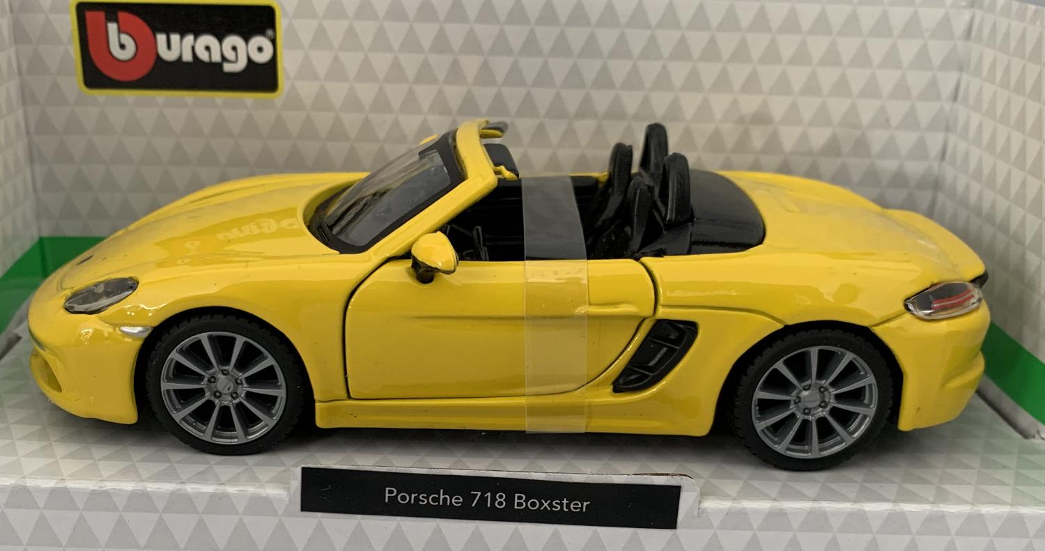 Porsche 718 Boxster in yellow 1:32 scale model from Bburago