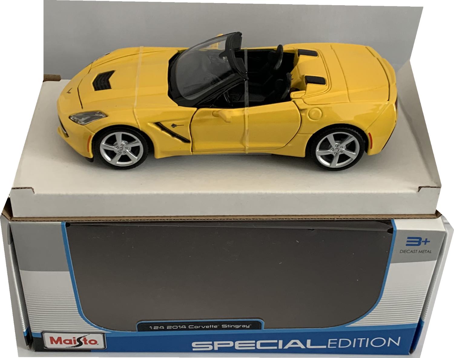 A good reproduction of the Chevrolet Corvette Stingray Coupe with detail throughout, all authentically recreated. The model is presented in a window display box, the car is approx. 18.5 cm long and the presentation box is 23 cm long ,MAI31501Yz
