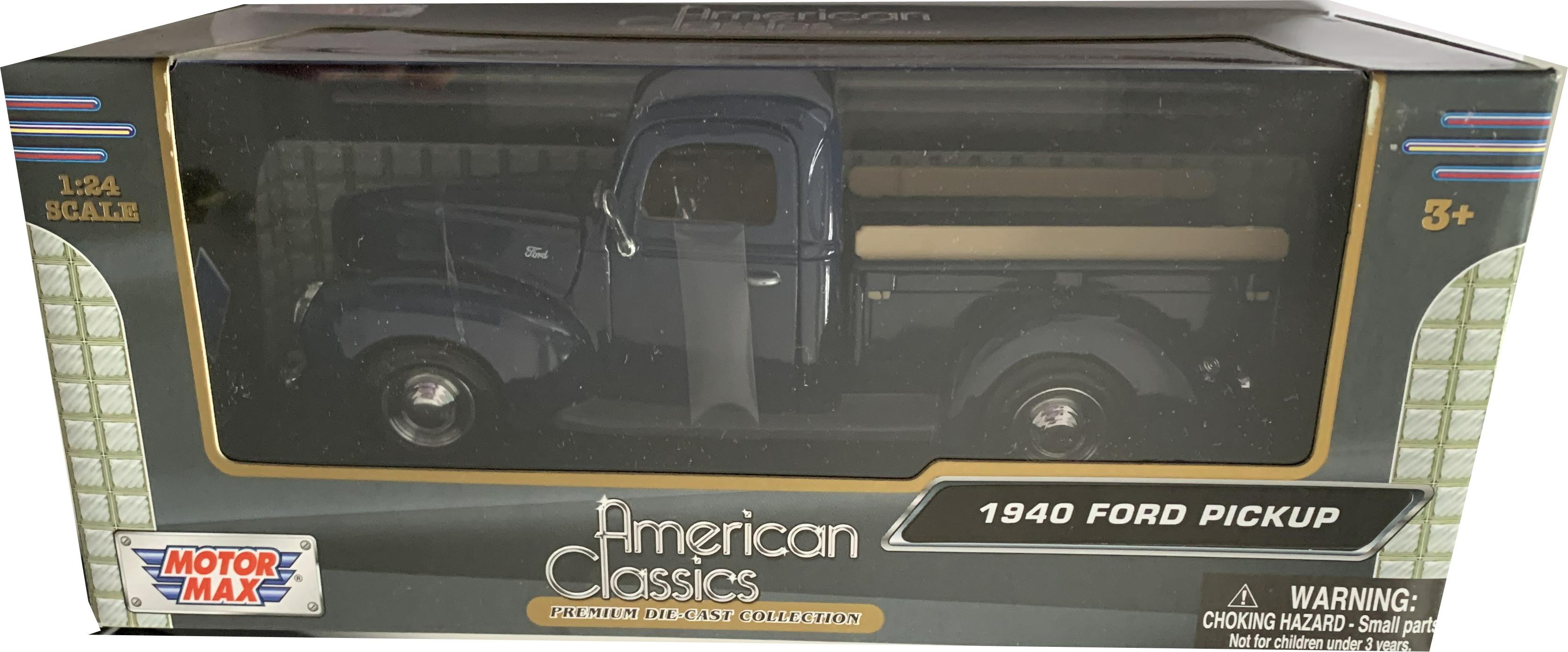 Ford Pickup 1940 in dark blue 1:24 scale model from Motormax