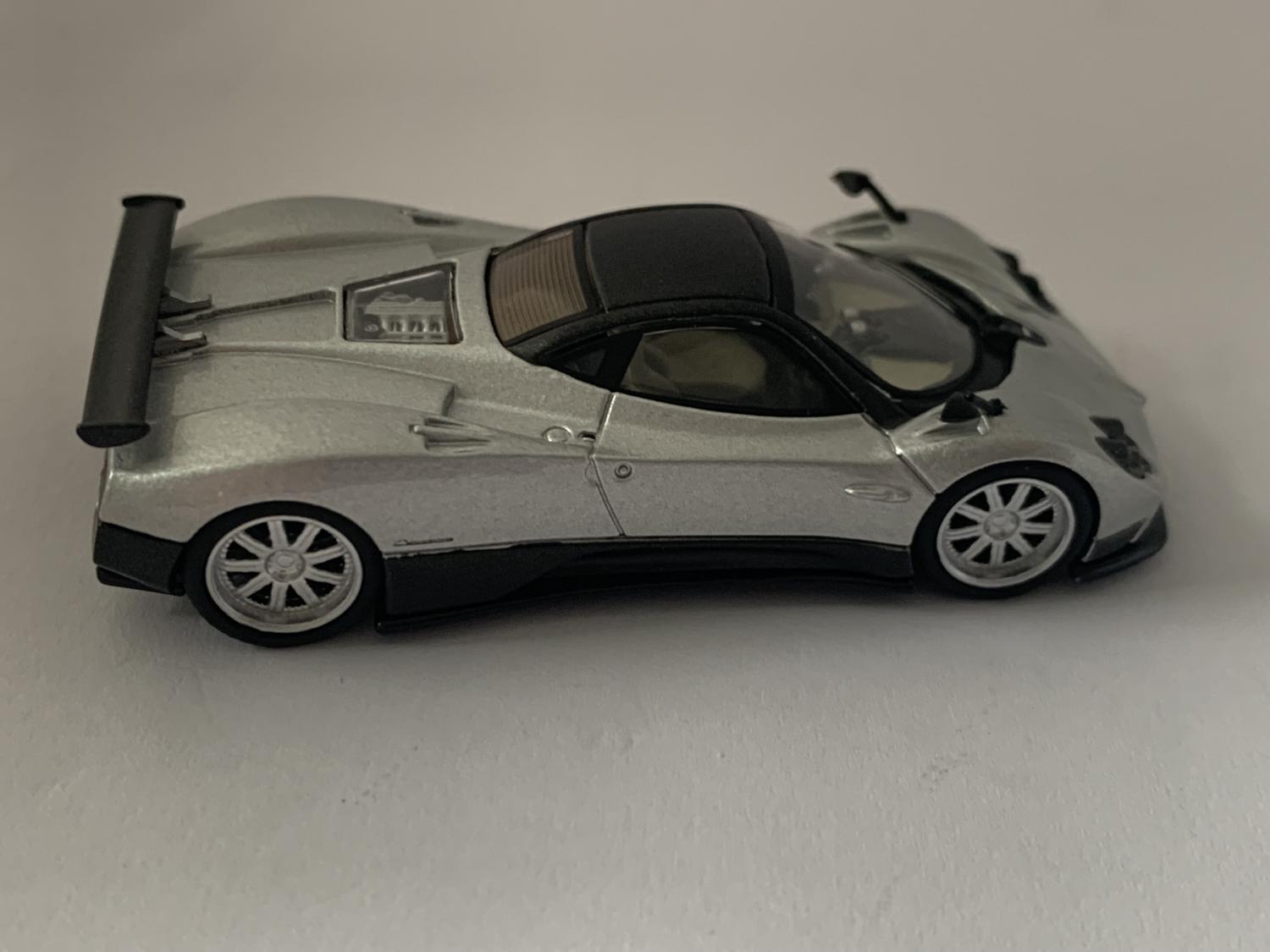 Pagani Zonda F in silver 1:64 scale model from Mini GT