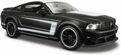 Ford Mustang Boss 302 in matt black & white 1:24 scale diecast model from maisto