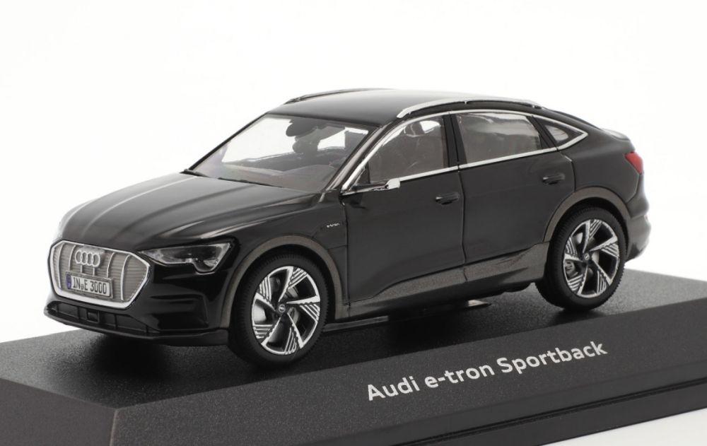 Audi A5 Sportback in myth black 1:43 scale model from iScale 