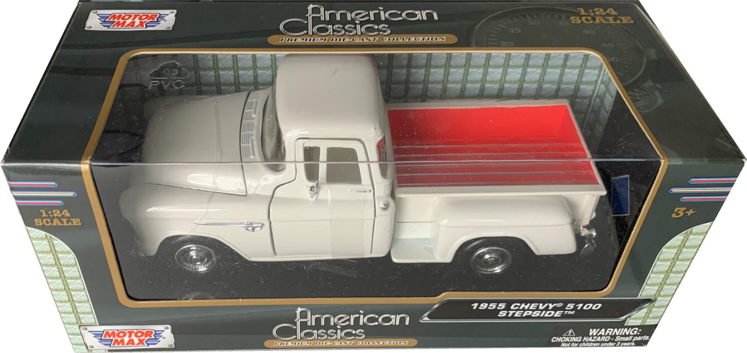 Chevy 5100 Stepside Pickup Truck 1955 in White 1:24  scale model from motormax