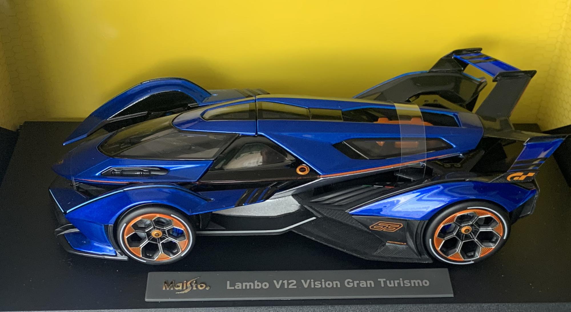 Lamborghini V12 Vision Gran Turismo 2021 in blue / black 1:18 scale model from Maisto