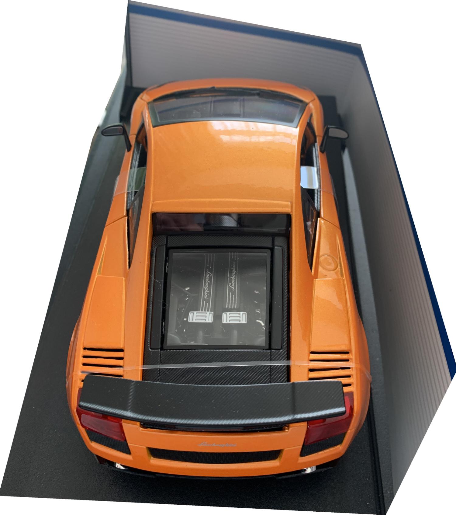 Lamborghini Gallardo Superleggera 2007 in orange 1:18 scale model from Maisto