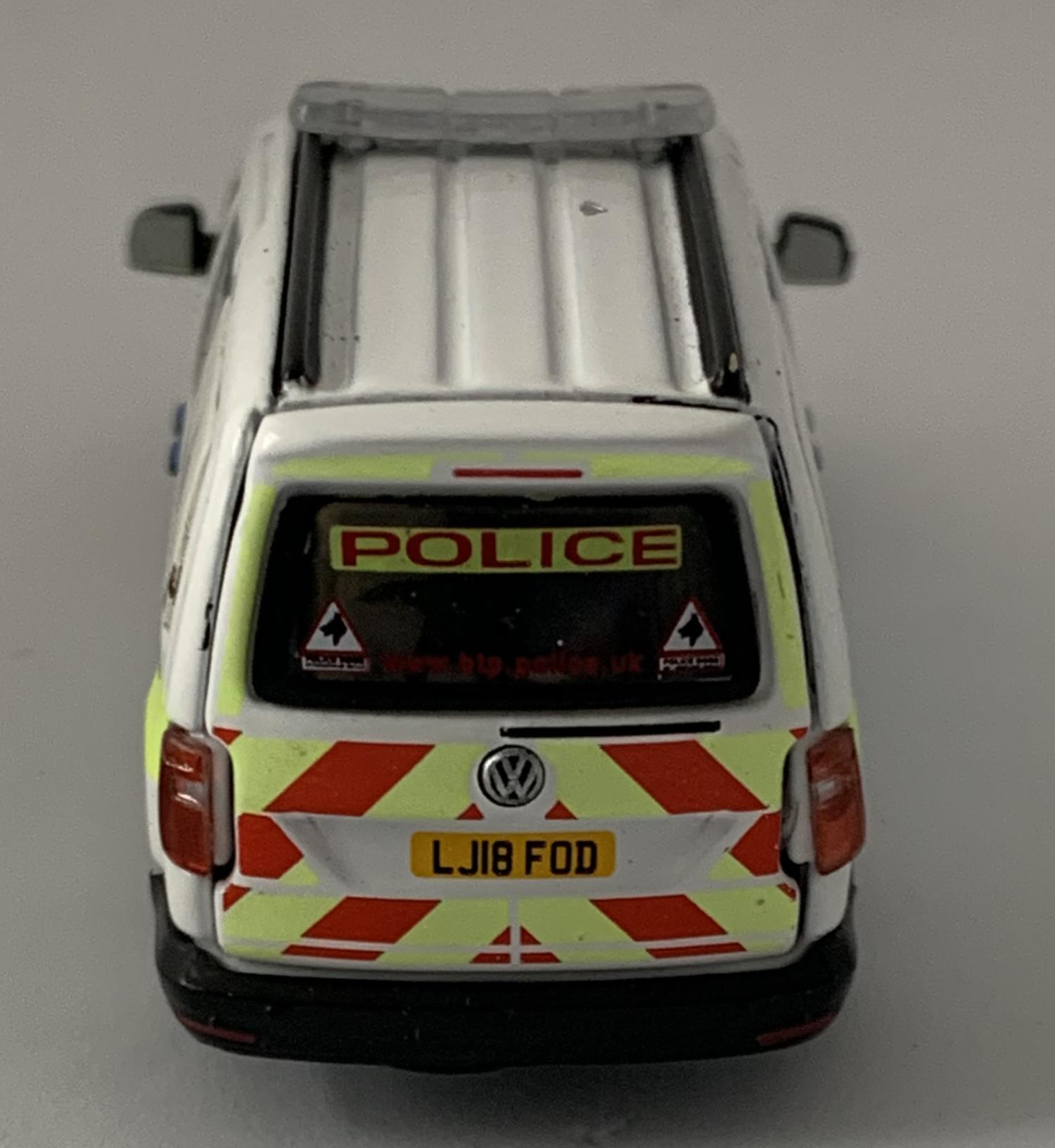 A good reproduction of the VW Caddy Maxi with detail throughout, all authentically recreated. The model is presented in a box, the car is approx. 7.5 cm long and the box is 9 cm long